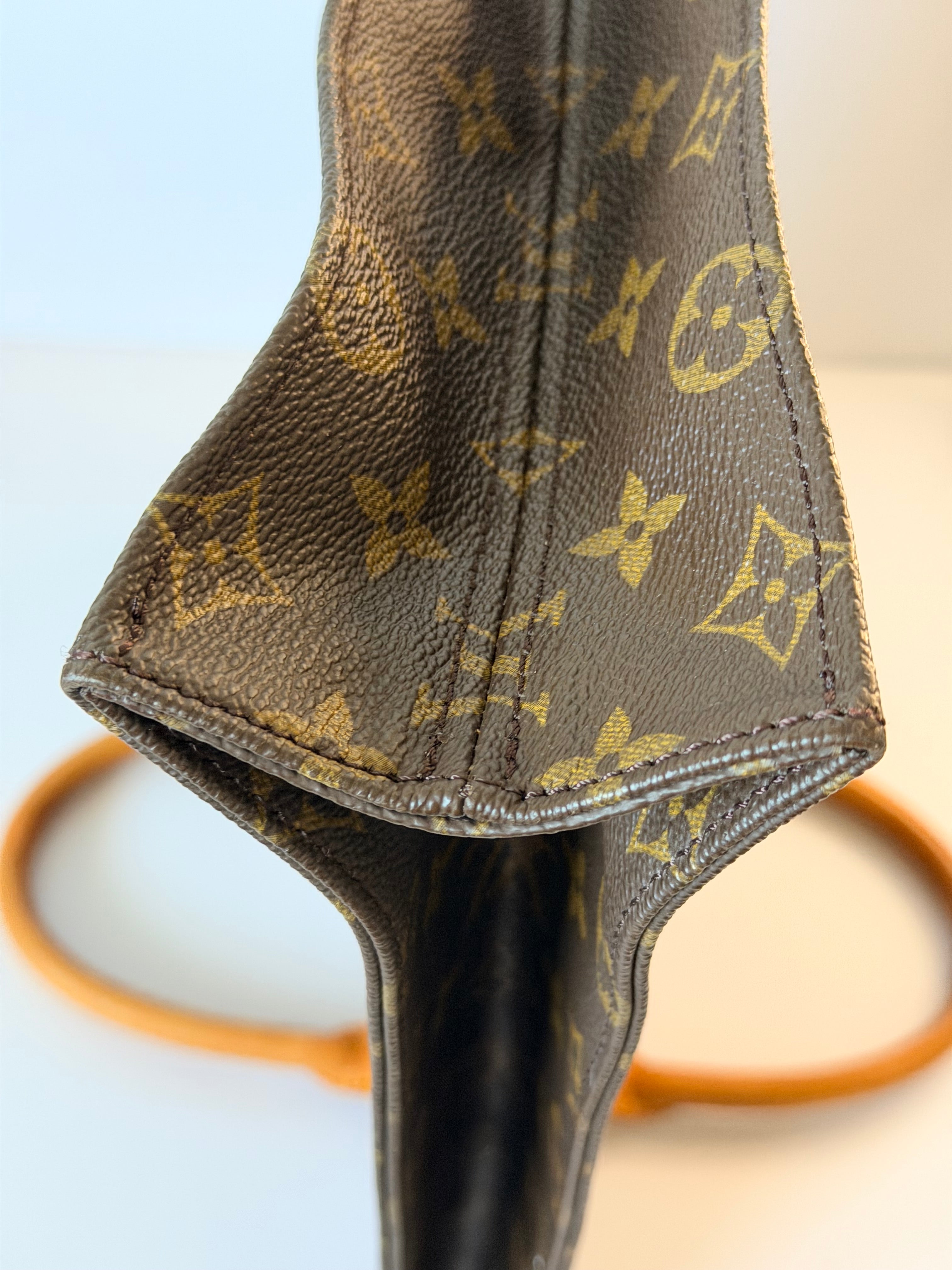 Louis Vuitton Monogram Sac Plat Tote Bag M51140